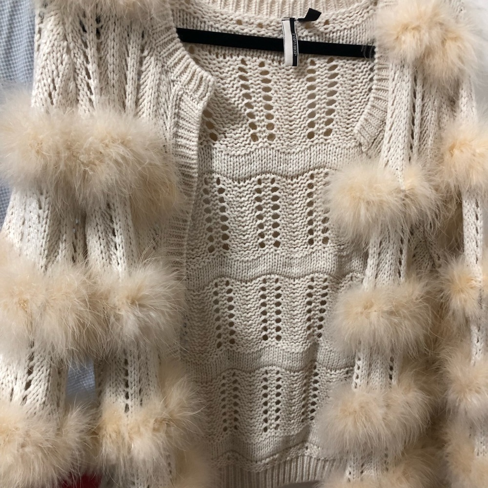 top shop fuzzy sweater